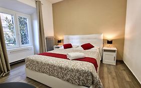 Giulya Guesthouse